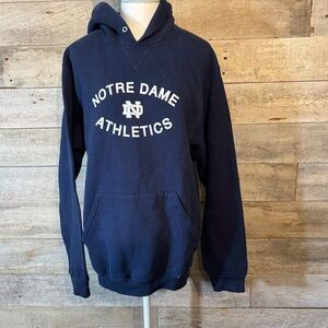 🛍️3/$30 Notre Dame Athletics women’s navy blue‎ hoodie in size medium